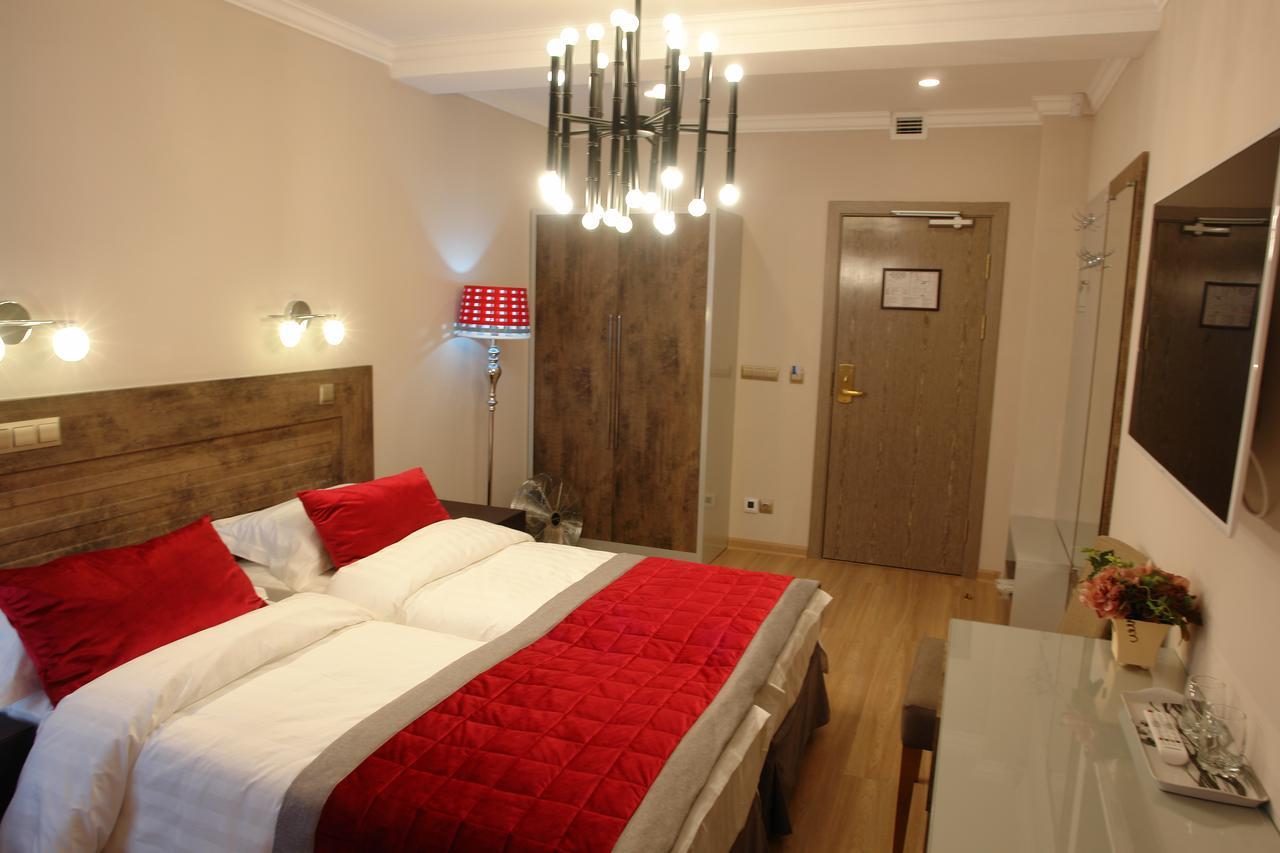 Grace Point Hotel Astana Extérieur photo
