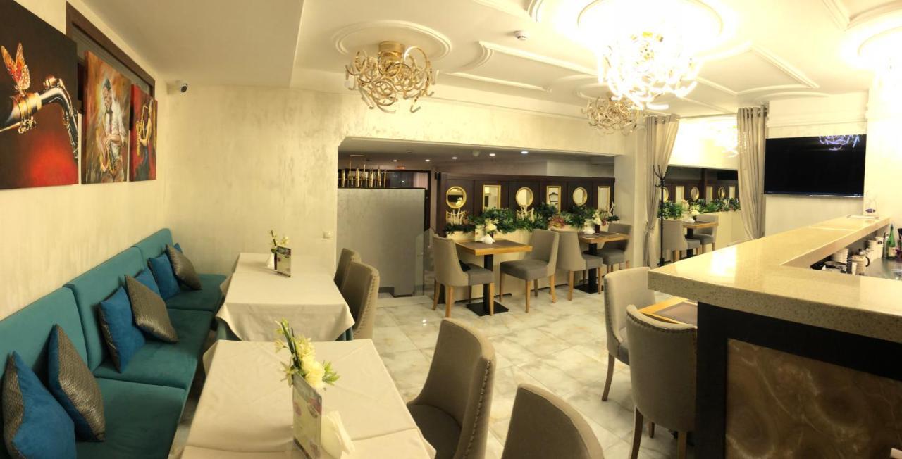 Grace Point Hotel Astana Chambre photo