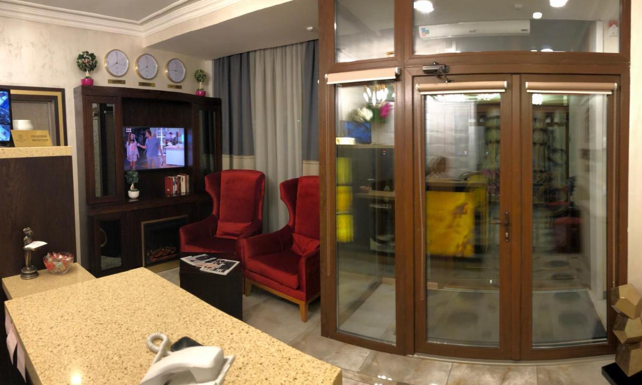 Grace Point Hotel Astana Chambre photo